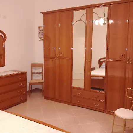 A' Ches Du' Mestr 1 * Montalbano (Apulia)